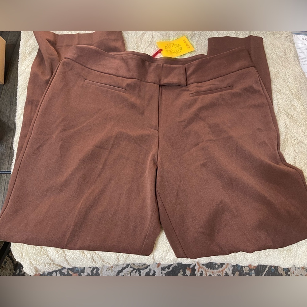 Woman’s Ruby Rd slacks - Picture 5 of 5